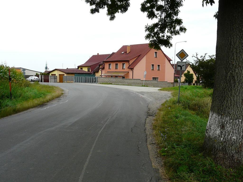 Wellness Penzion Palice Jindřichŭv Hradec Exterior photo
